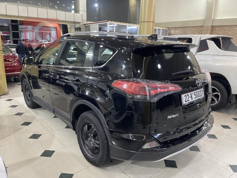 تويوتا راف 4